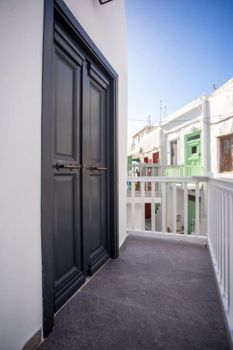 The Pelican Heritage House. * Mykonos Town